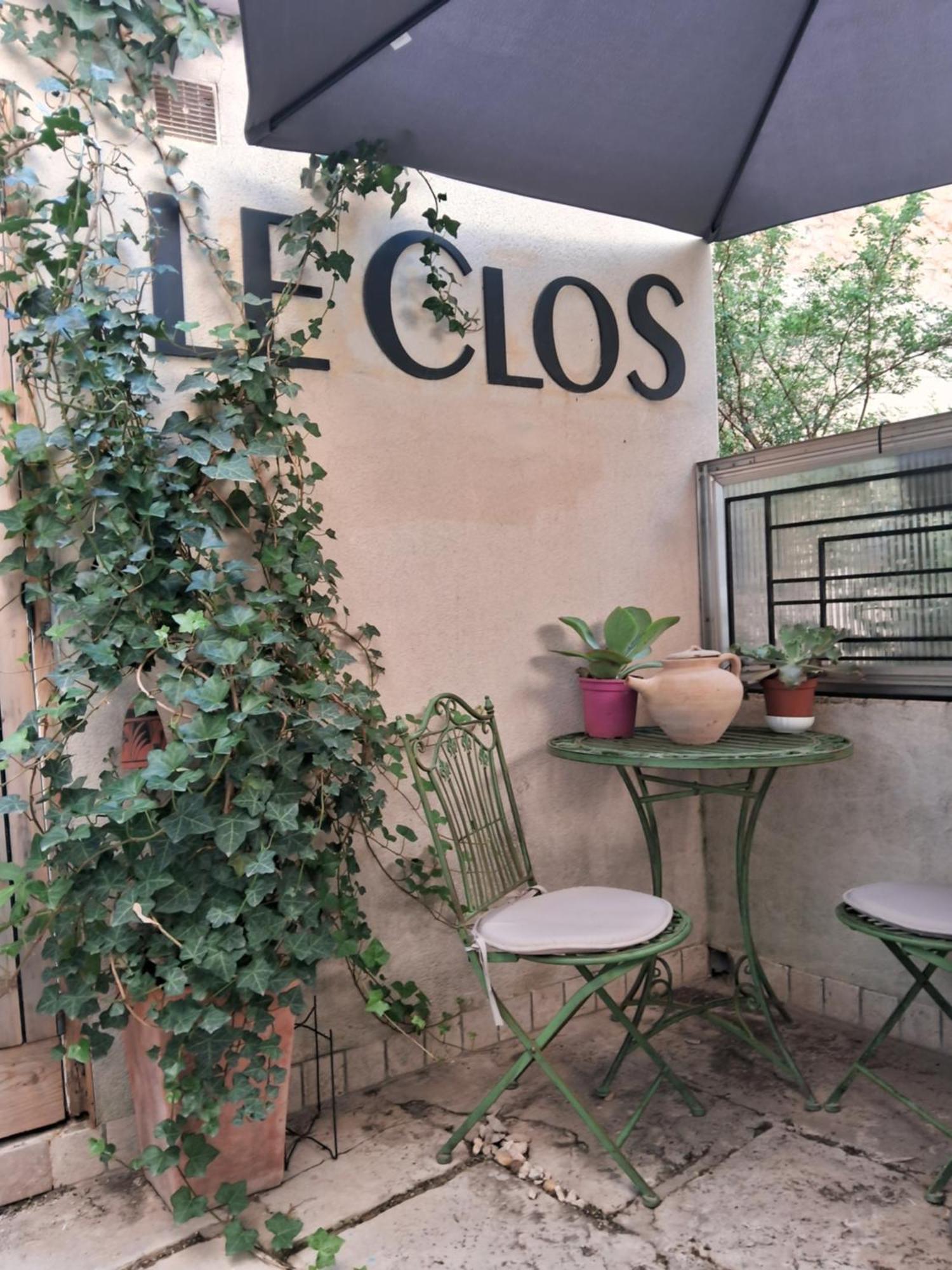 Le Clos Du Rouet Tarascon Extérieur photo
