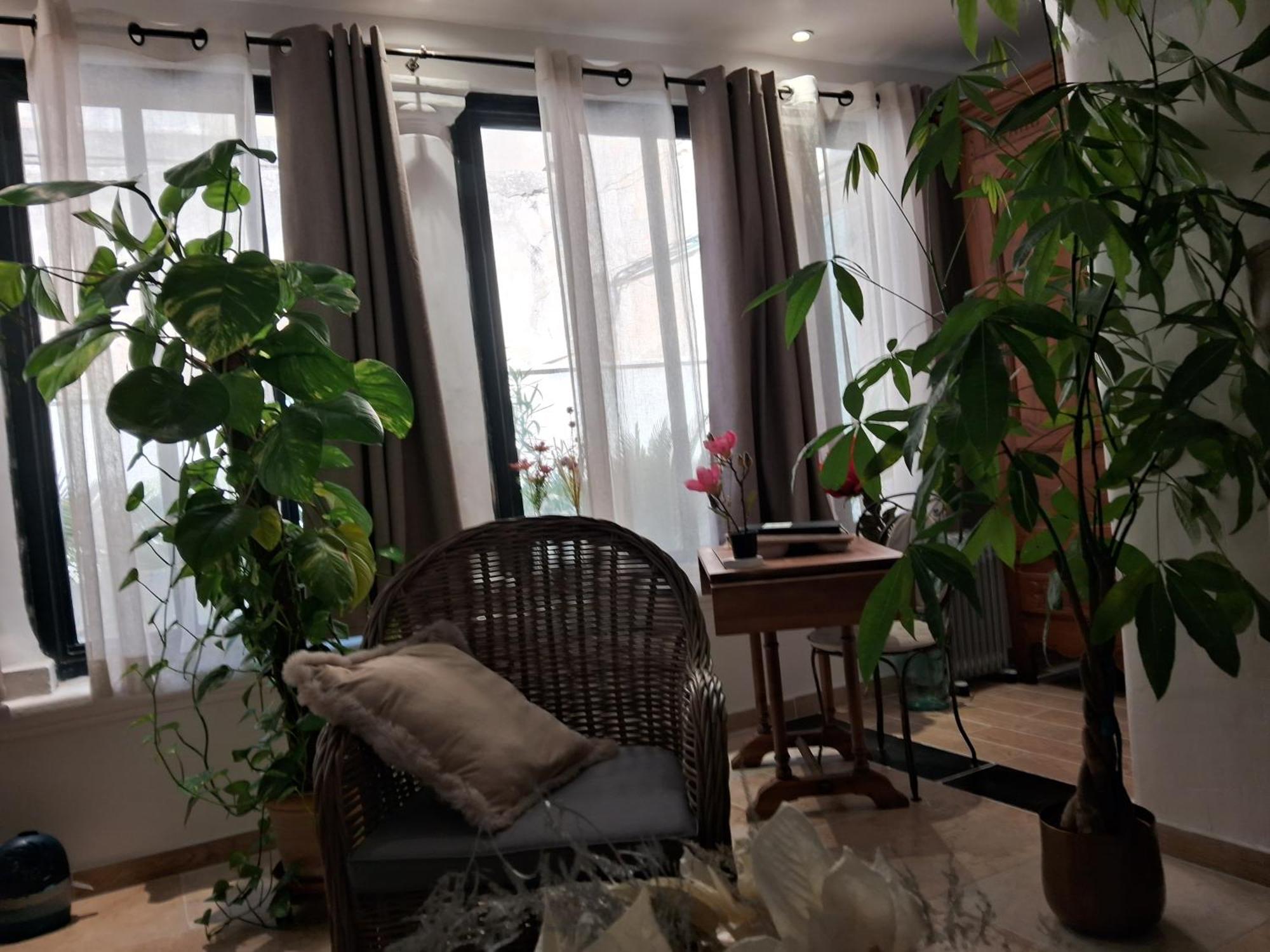 Le Clos Du Rouet Tarascon Extérieur photo