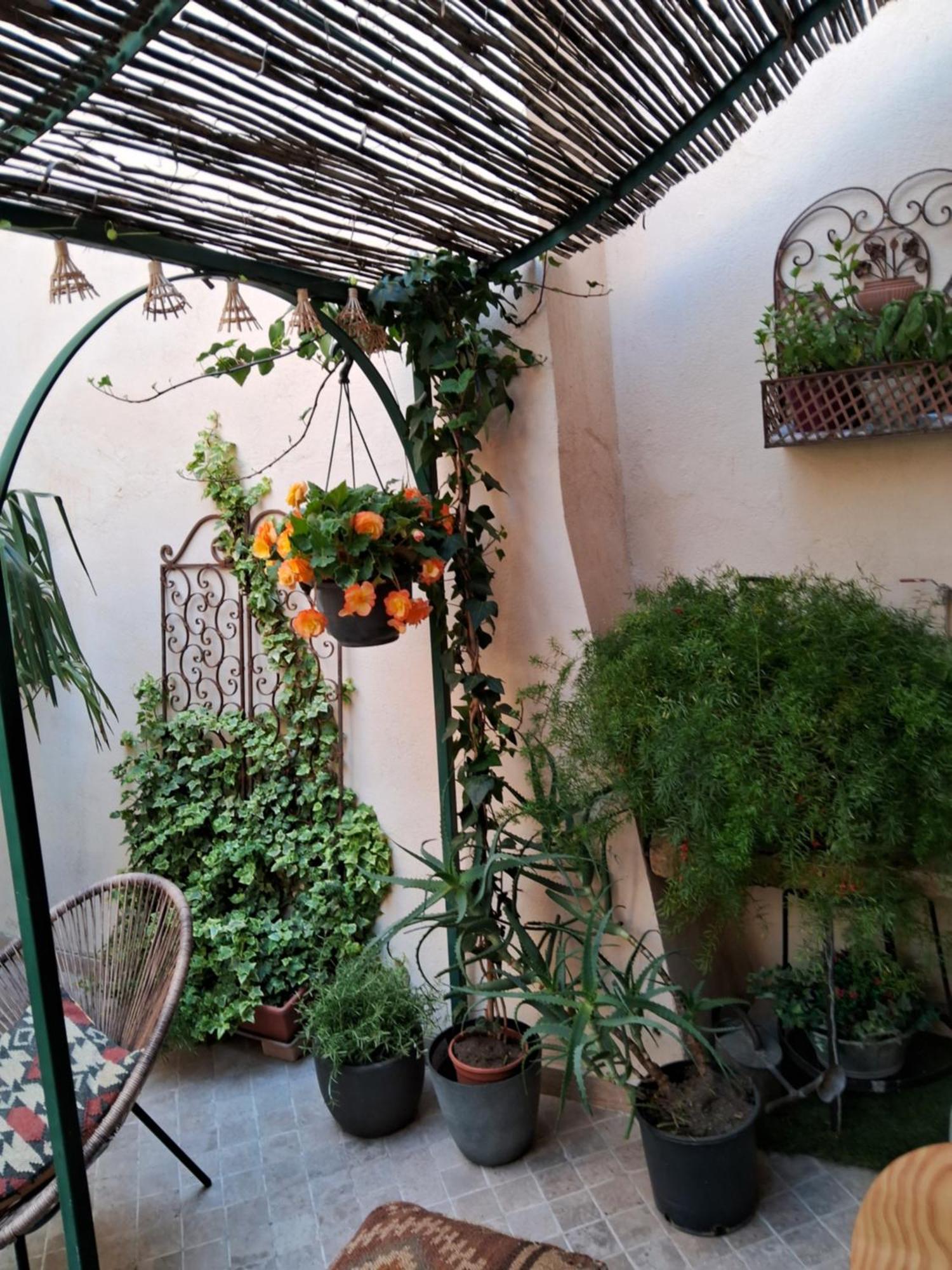 Le Clos Du Rouet Tarascon Extérieur photo